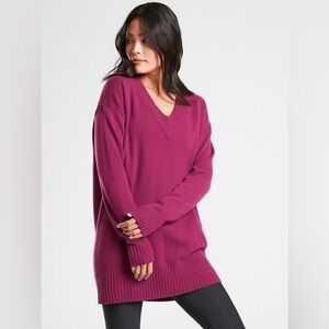 Athleta Women's Cashmere Wool V-Neck Sweater - Burgundy